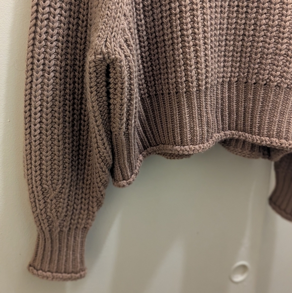 H&M Ribbed Polo-Neck Jumper Elegant Drop Shoulder Beige Turtleneck Sweater- L - Picture 4 of 11